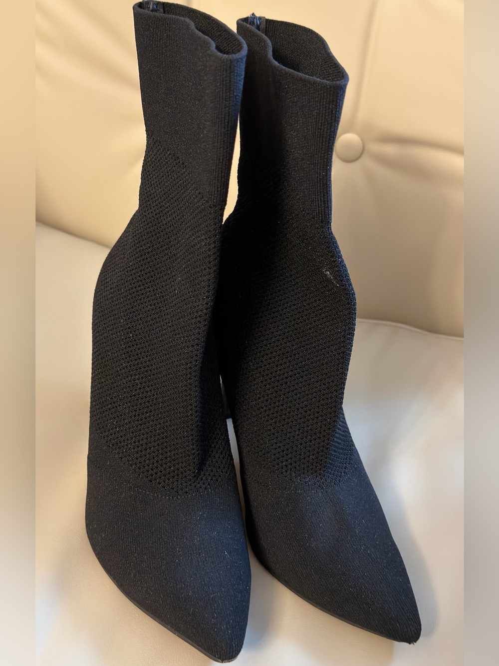 Black Pointed-Toe High Heel Boots